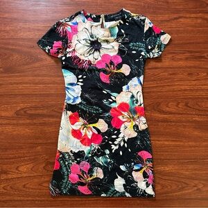 French connection floral stretchy knit dress